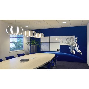 Ingyen letölthető stílusos hátterek online meetingekhez